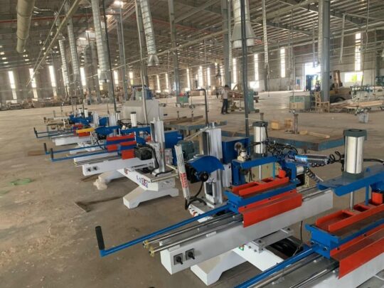 may thu cong tu dong may cnc cho khach hang tai binh duong