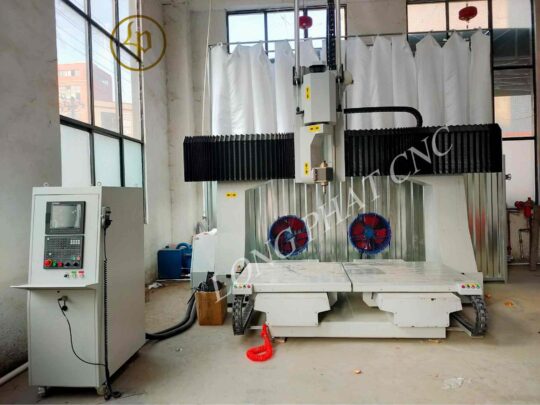 may cnc router 5 truc 2 dau 3