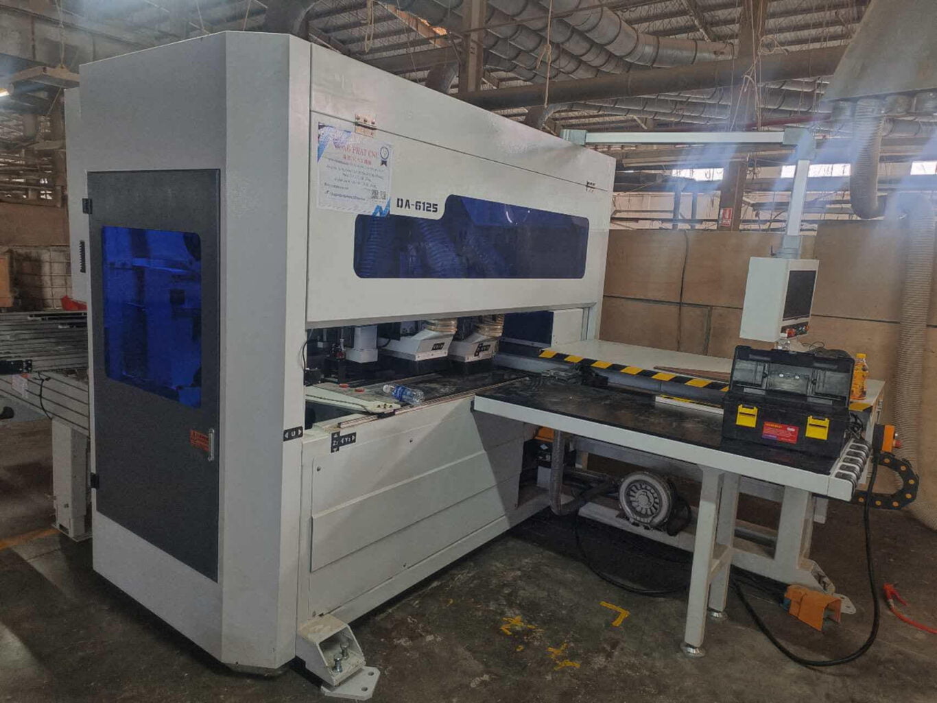 Máy Khoan Cnc 6 Mặt