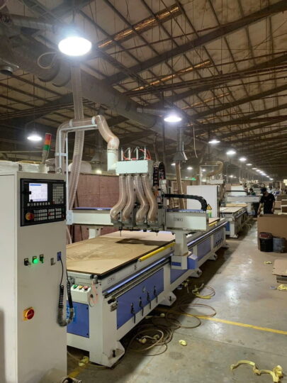 may cnc 4 dau 1