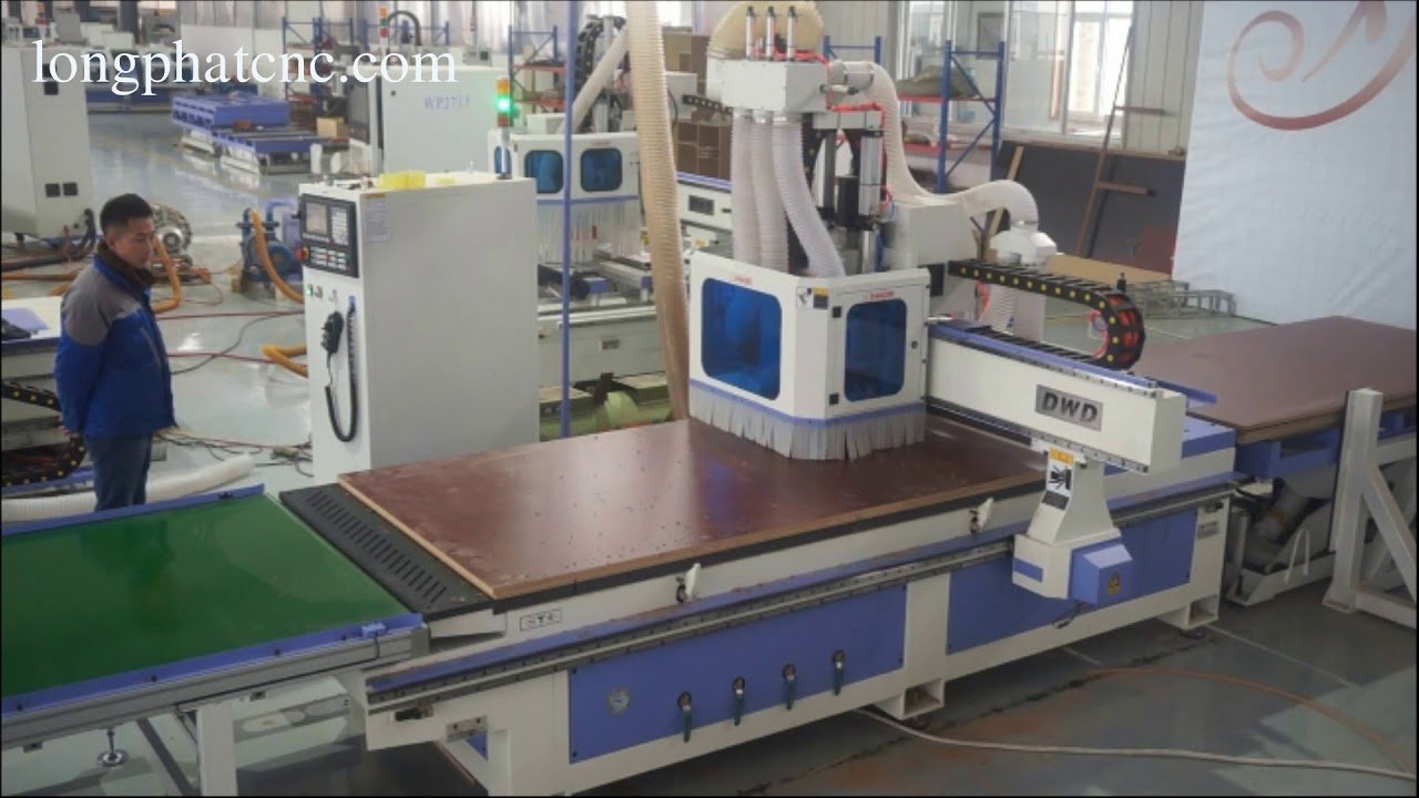Máy Gia Công Trung Tâm Cnc
