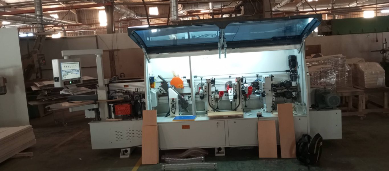 Bàn Giao Và Lắp Đặt Hoàn Thiện Máy Dán Cạnh 6 Chức Năng Tại Đồng Nai 18 May Dan Canh 6 Chuc Nang 3 Bàn Giao Và Lắp Đặt Hoàn Thiện Máy Dán Cạnh 6 Chức Năng Tại Đồng Nai