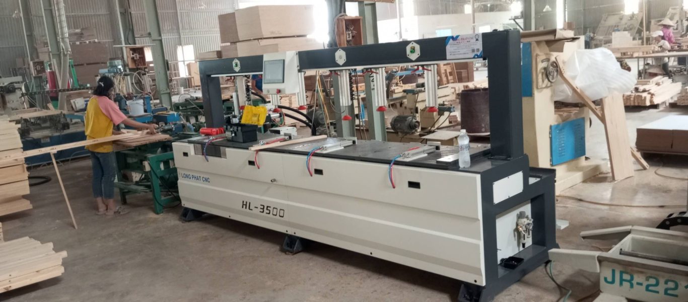 May Khoan Ngang Truc Z 4 Buổi Chiều Bàn Giao Máy Khoan Ngang Trục Z – Đột Phá Trong Gia Công Gỗ Hiện Đại