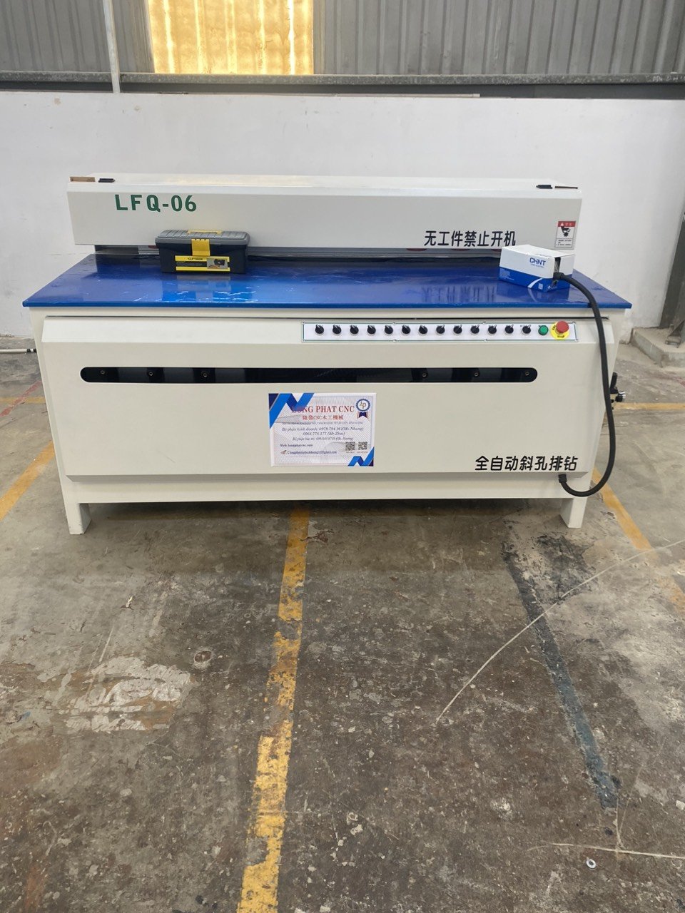 Bàn Giao Máy Khoan Xéo 6 Đầu Cho Khách Hàng Tại Nhơn Trạch 13 May Khoan Xeo 6 Dau 1 Bàn Giao Máy Khoan Xéo 6 Đầu Cho Khách Hàng Tại Nhơn Trạch