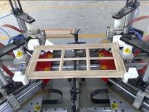 4 Máy Ghép Khung Cao Tần